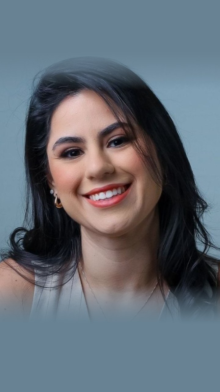 Dra. Vanderliza Tomaz
